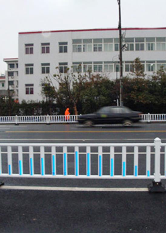 道路護(hù)欄