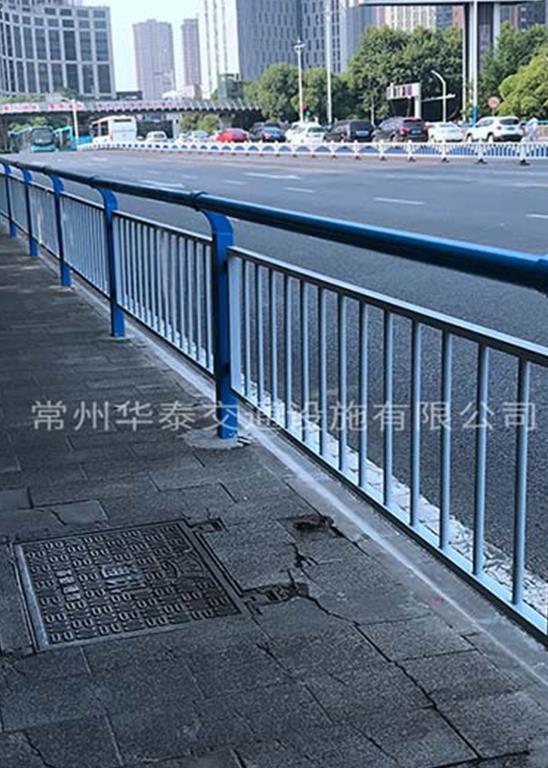道路護(hù)欄